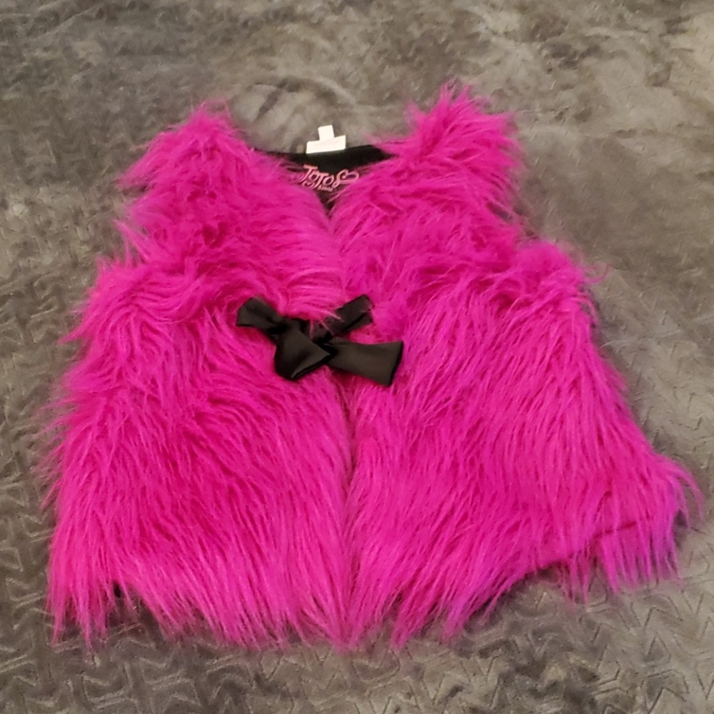JoJo Vest